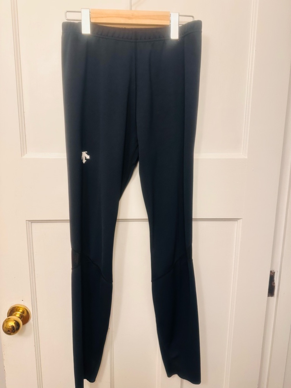 ⭐️ Descente Small Black Activewear Leggings